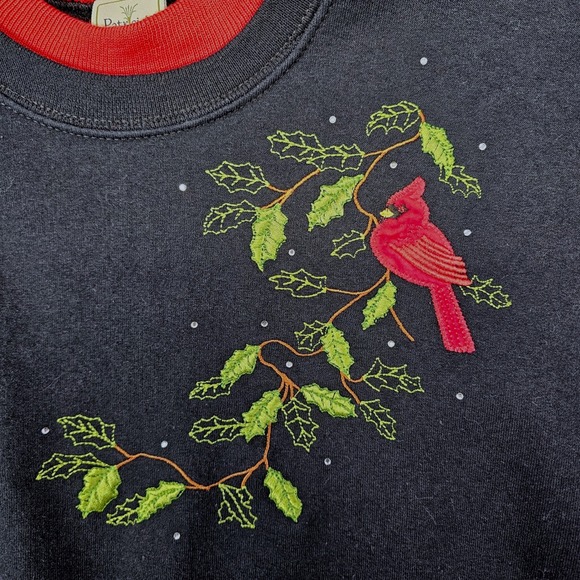 Patricia's Closet Cardinal Embroidered Sweatshirt Women's 2X Christmas Holiday - Picture 3 of 6